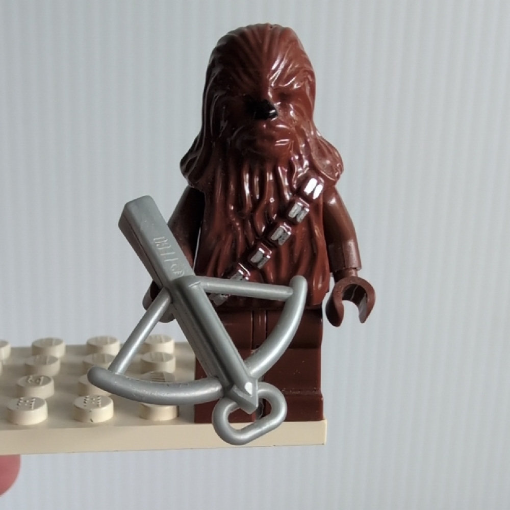 LEGO Chewbacca Minifigure with Silver Crossbow from Star Wars